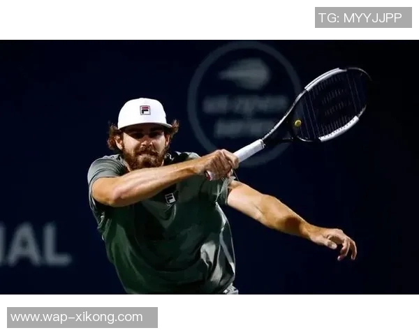 罗杰斯质疑VAR决策为何不让主裁判亲自查看误判情况