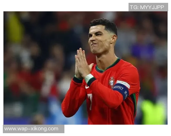 C罗坦言愿为国家队奉献一生不再效力任何俱乐部