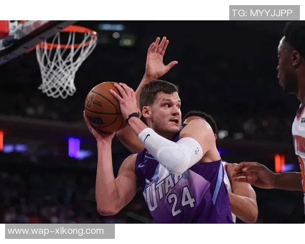 爵士围绕年轻核心重建新赛季目标培养贝利争取超越10胜72负