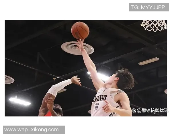 开拓者球员杨瀚森与利拉德参与儿童自我提升活动展现关怀