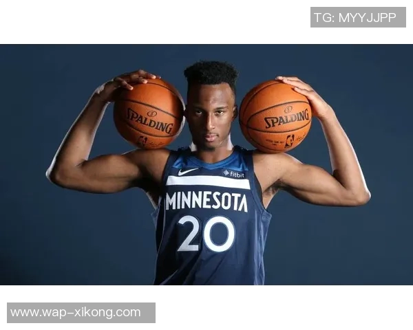 斯波称赞维金斯逐渐适应新角色展现高水平潜力