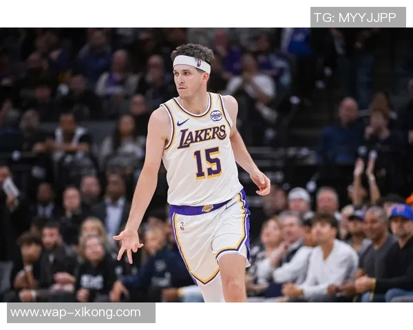 11月29日NBA最佳球员评选结果揭晓里夫斯荣获殊荣 11月29日NBA最佳球员评选结果揭晓里夫斯荣获殊荣