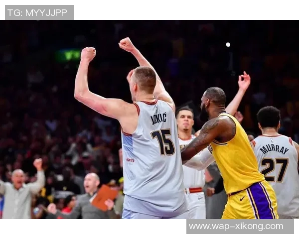 科尔赞追梦防守能力出众助力球队阻止约基奇绝杀球 科尔赞追梦防守能力出众助力球队阻止约基奇绝杀球